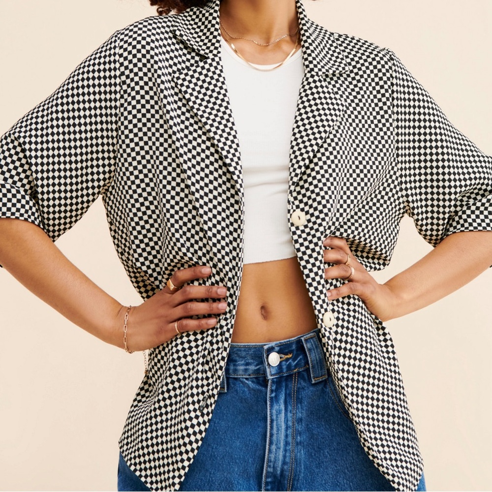 Dane Check Top
Lisa Says Gah! M